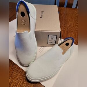 Like new Rothy's Aquamarine slip on sneakers, size 9.5